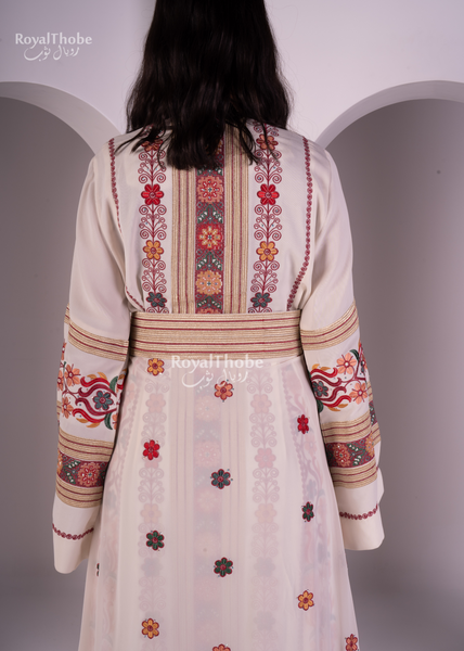 Bridal Floral Off-White Kasab Thobe With Attached Skirt And Matching Shaleh