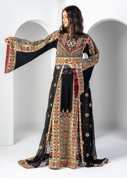 Black/ Gold Floral Diamond Traditional Long Full Embroidered Thobe