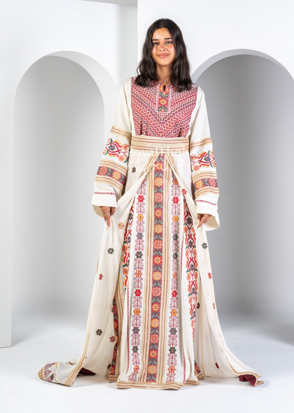Bridal Floral Off-White Kasab Thobe With Attached Skirt And Matching Shaleh
