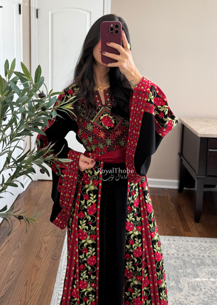 Black Rumaneh Long Full Embroidered Thobe