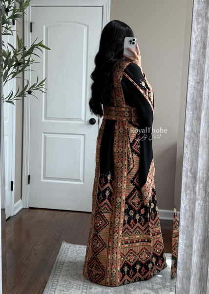 Black//Gold Dimond Long Full Embroidered Linen Fabric Thobe