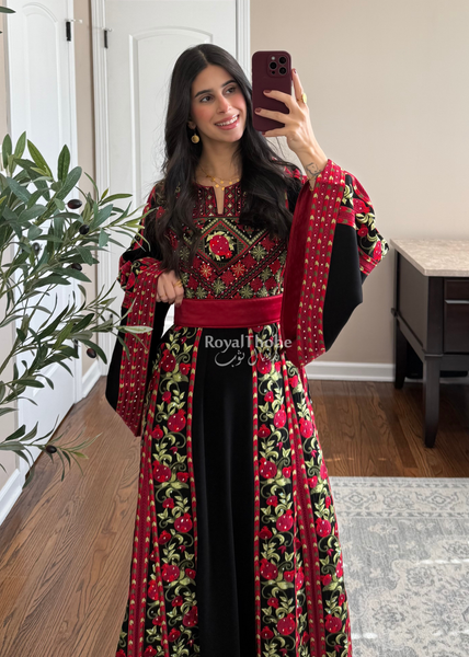 Black Rumaneh Long Full Embroidered Thobe