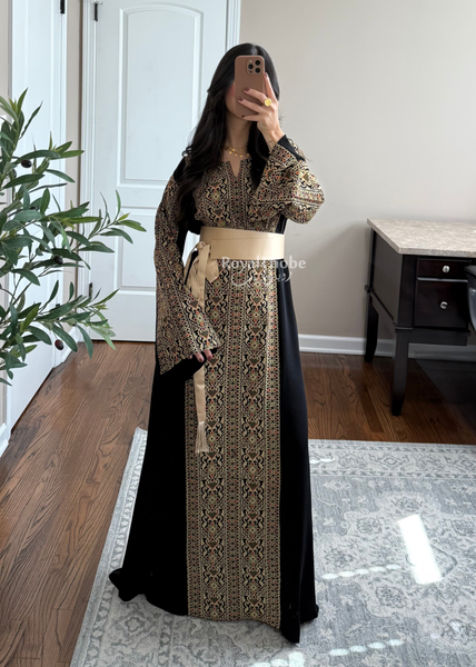 Black/Gold Simple Torath Embroidered Light Thobe