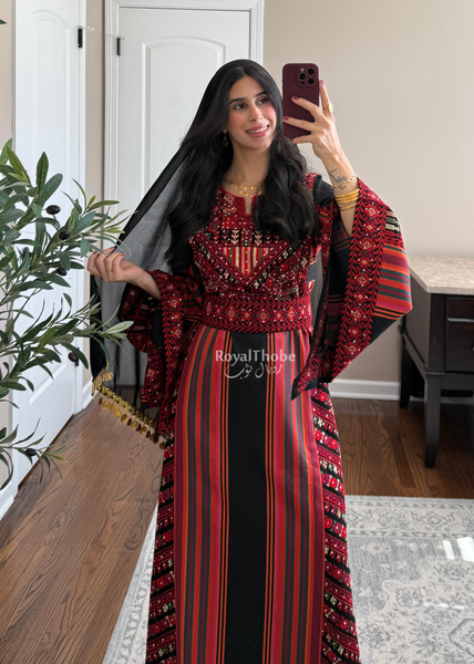 Black/Red Majdlawe Long Full Embroidered Thobe