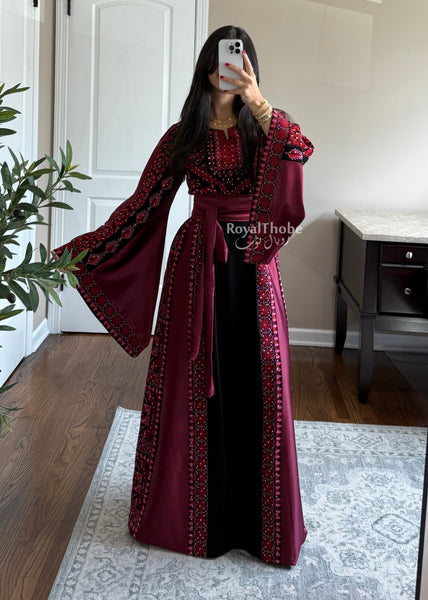 Black/Burgundy Long Full Embroidered Thobe