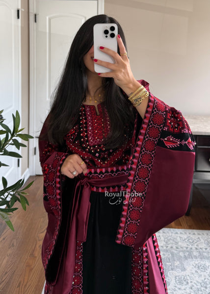 Black/Burgundy Long Full Embroidered Thobe
