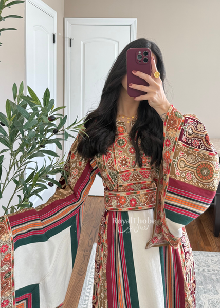 Cream Floral Majdlawe Maleka Long Full Embroidered Thobe