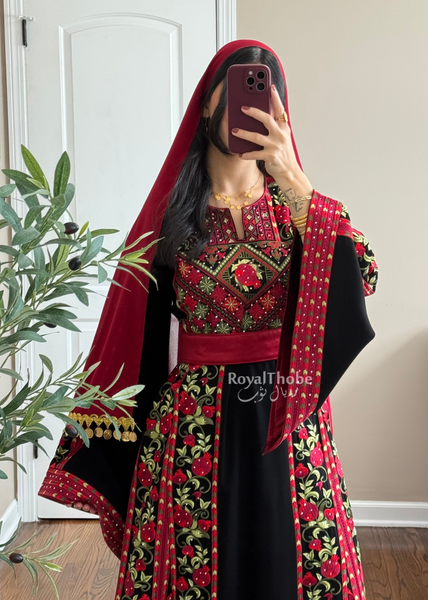 Black Rumaneh Long Full Embroidered Thobe