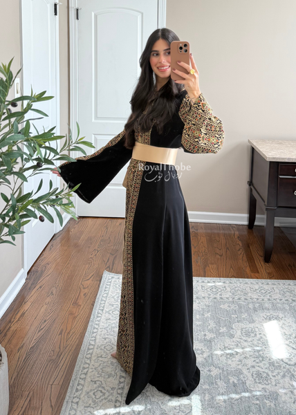 Black/Gold Simple Torath Embroidered Light Thobe