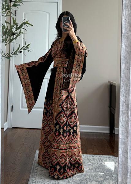 Black//Gold Dimond Long Full Embroidered Linen Fabric Thobe