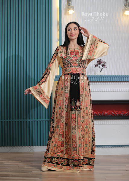 Black/Gold Long Full Embroidered Thobe