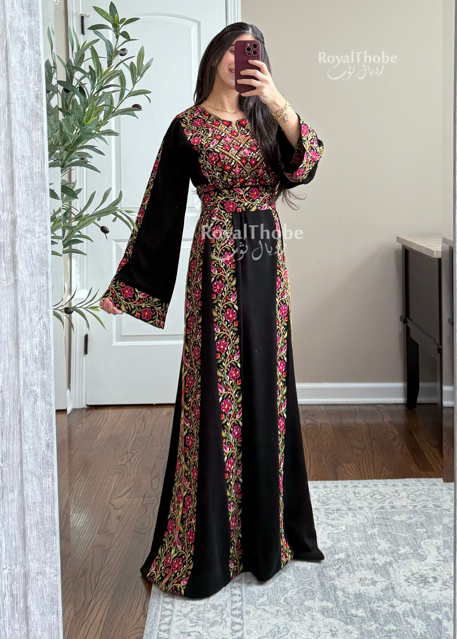 Black/Olive Green Elegant Floral Full Embroidered Thobe 46 Black/Olive Green Elegant Floral Full Embroidered Thobe 46