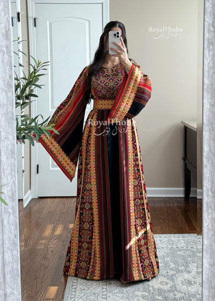 Black Majdlawe Long Full Embroidered Thobe