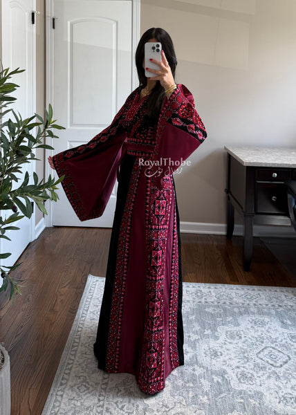 Black/Burgundy Long Full Embroidered Thobe
