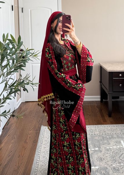 Black Rumaneh Long Full Embroidered Thobe