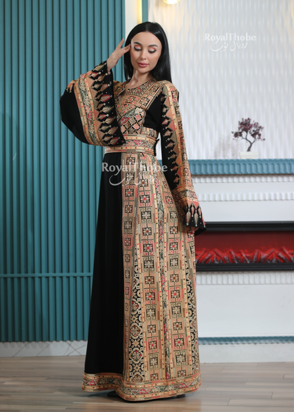 Black/Gold Elegant Long Full Embroidered Thobe