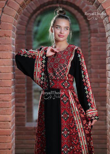 Black/Red Modern Full Sides Long Embroidered Thobe