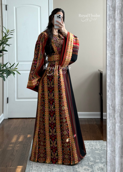 Black Majdlawe Long Full Embroidered Thobe