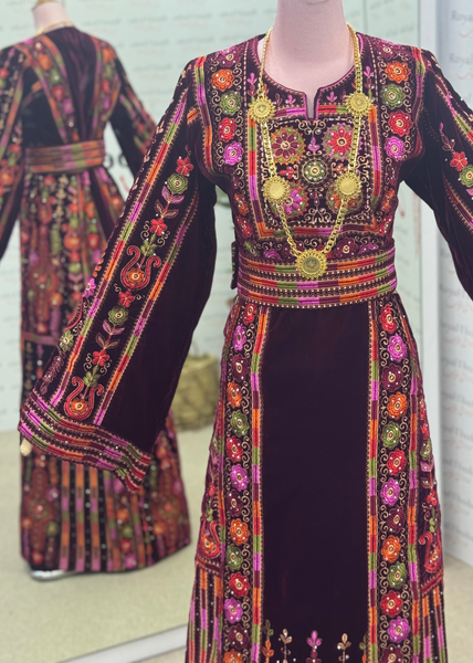 Velvet Manajel Flower Full Embroidered Thobe