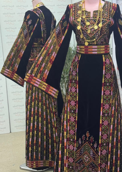 Velvet Black Manajel Long Full Embroidered Thobe