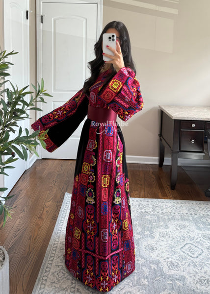 Black Colorful Maleka Full Embroidered Thobe