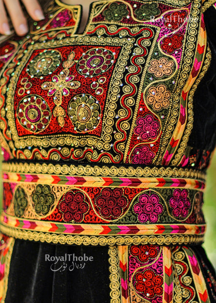 Velvet Black/Gold Malak Kasab Long Full Embroidered Thobe