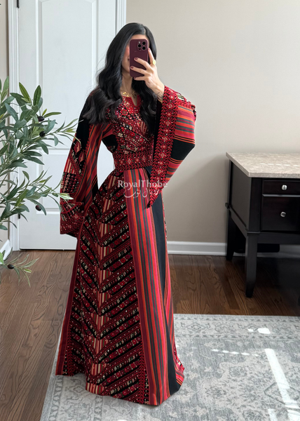 Black/Red Majdlawe Long Full Embroidered Thobe