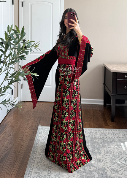 Black Rumaneh Long Full Embroidered Thobe