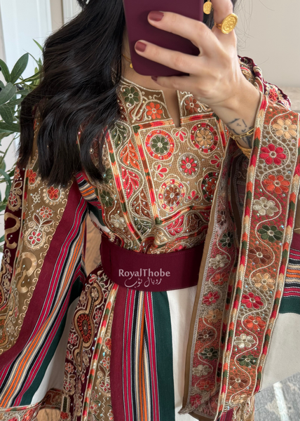 Cream Floral Majdlawe Maleka Long Full Embroidered Thobe