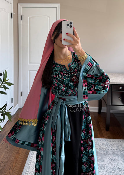 Black/Blue Floral&nbsp;Long Full Embroidered Thobe