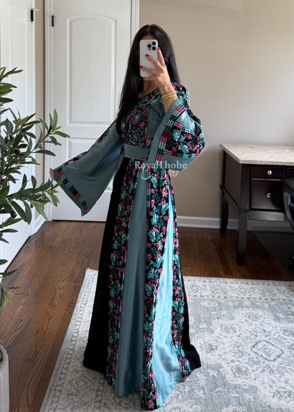 Black/Blue Floral&nbsp;Long Full Embroidered Thobe