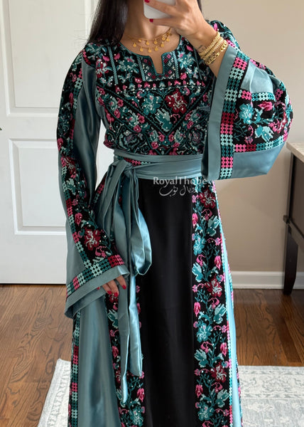 Black/Blue Floral&nbsp;Long Full Embroidered Thobe