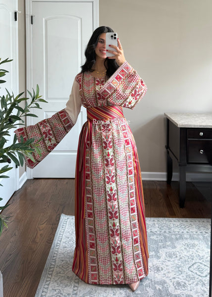 Beige/ Cream Saya Vintage Straight Cut Full Embroidered Thobe