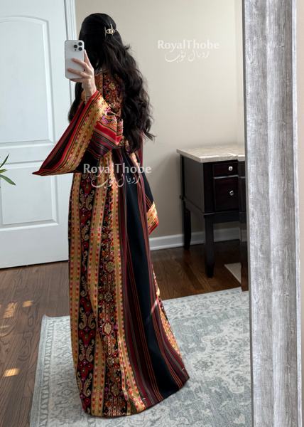 Black Majdlawe Long Full Embroidered Thobe