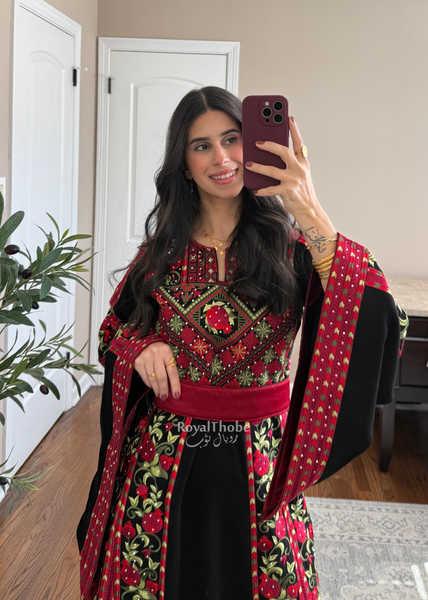 Black Rumaneh Long Full Embroidered Thobe