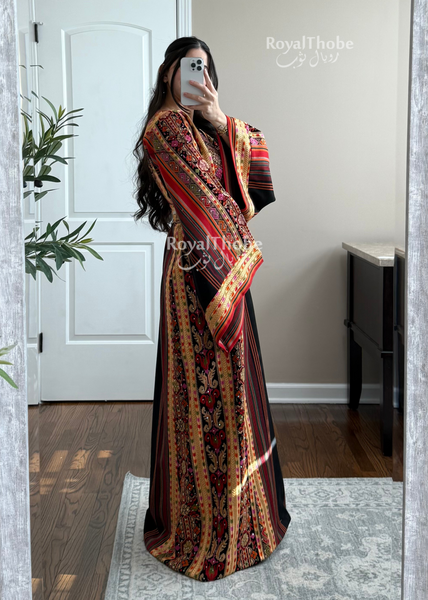 Black Majdlawe Long Full Embroidered Thobe