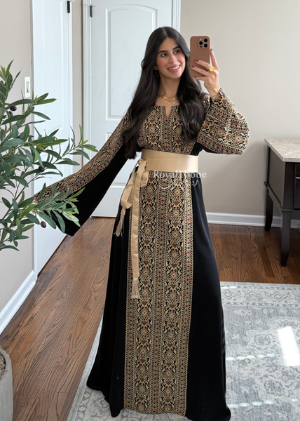Black/Gold Simple Torath Embroidered Light Thobe