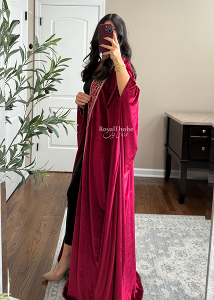 Burgundy Velvet Arabic Letter Bisht -Free Size
