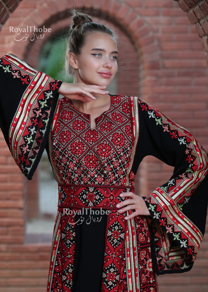 Black/Red Modern Full Sides Long Embroidered Thobe