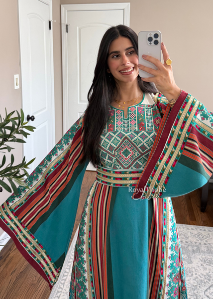 Turquoise Majdlawe Kasab Long Full Embroidered Thobe
