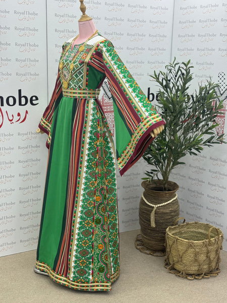 Green Majdlawe Long Full Embroidered Thobe