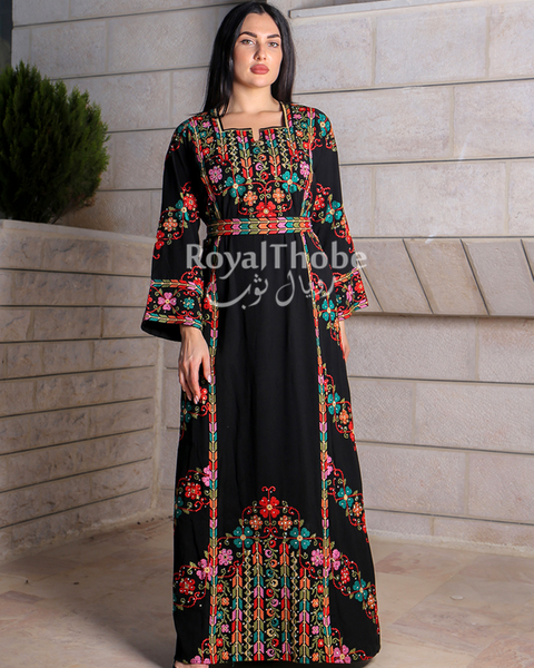 Simple Modern Flower Embroidered Thobe